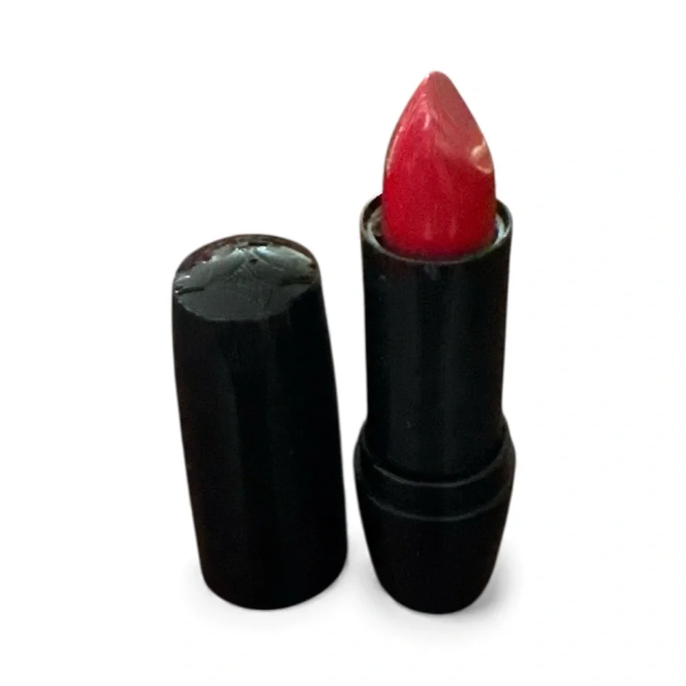 Color Design Lipstick (181 Red Stiletto (Cream), 0.14 oz)